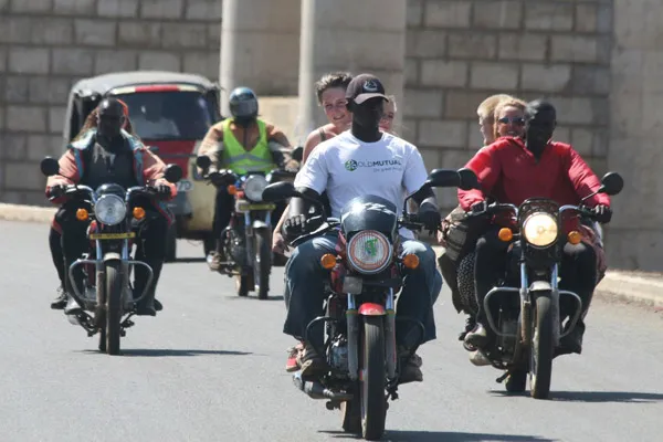 kampala tours 3 days — Uganda safari (photo 1)